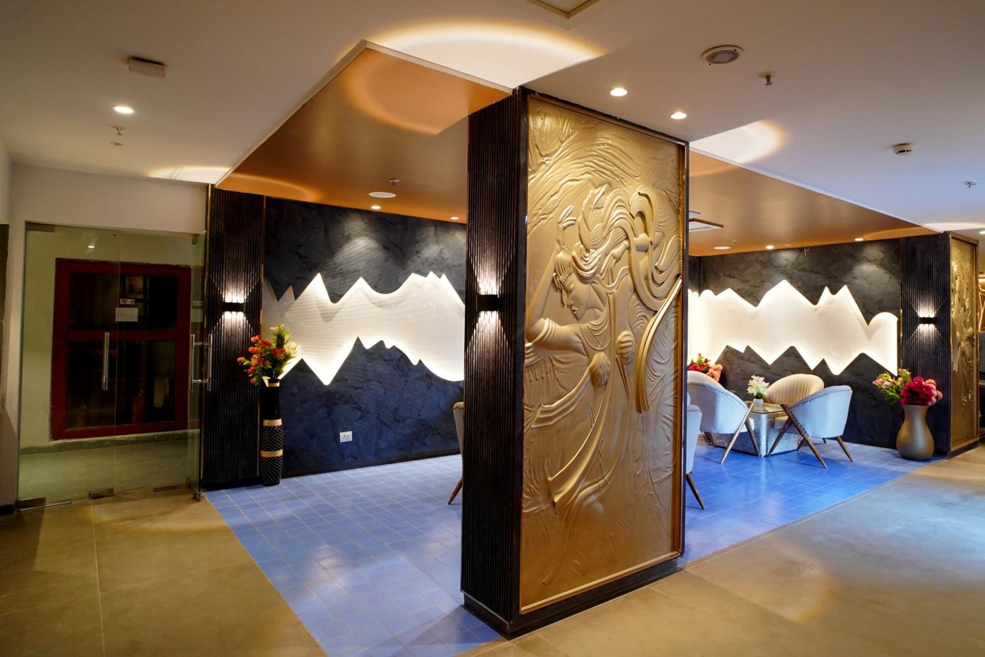 Hotel Sakura Gold Gurgaon Eksteriør billede