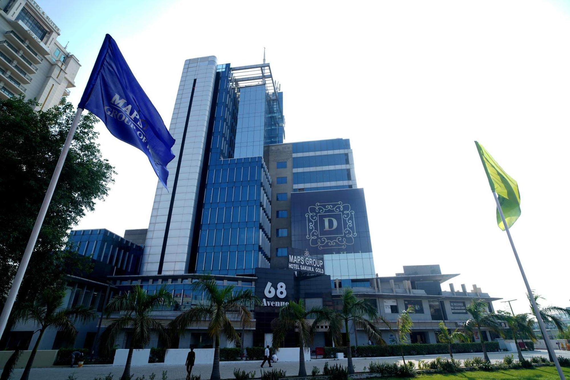 Hotel Sakura Gold Gurgaon Eksteriør billede